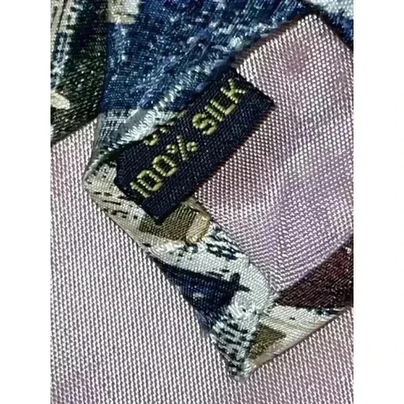 New River by J. Riggins Silk Abstract Geometric Tie - Picture 2 of 4